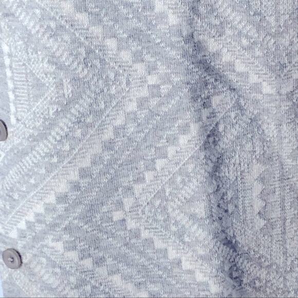 Bass Medallion Print Grey & White Cardigan Button Front Sweater Medium - Picture 9 of 12